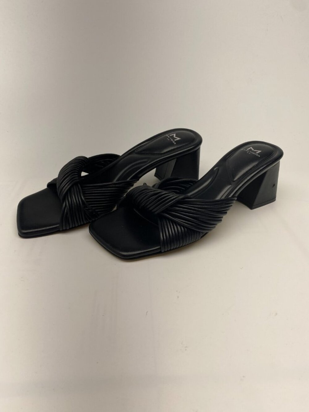 Marc Fisher LTD Women's Cherrie Heeled Black Sandal Sz 8